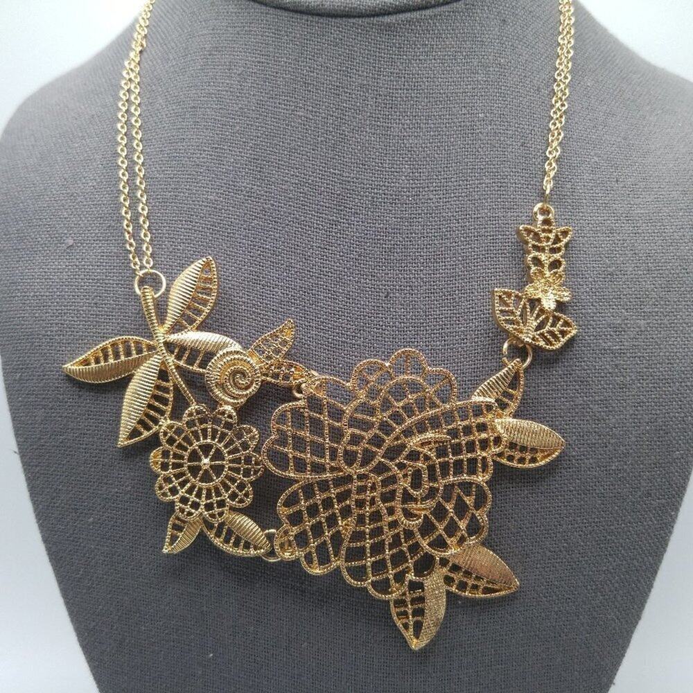 Floral Lace Inspired Frontal Necklace, Gold Tone, 20 Inches